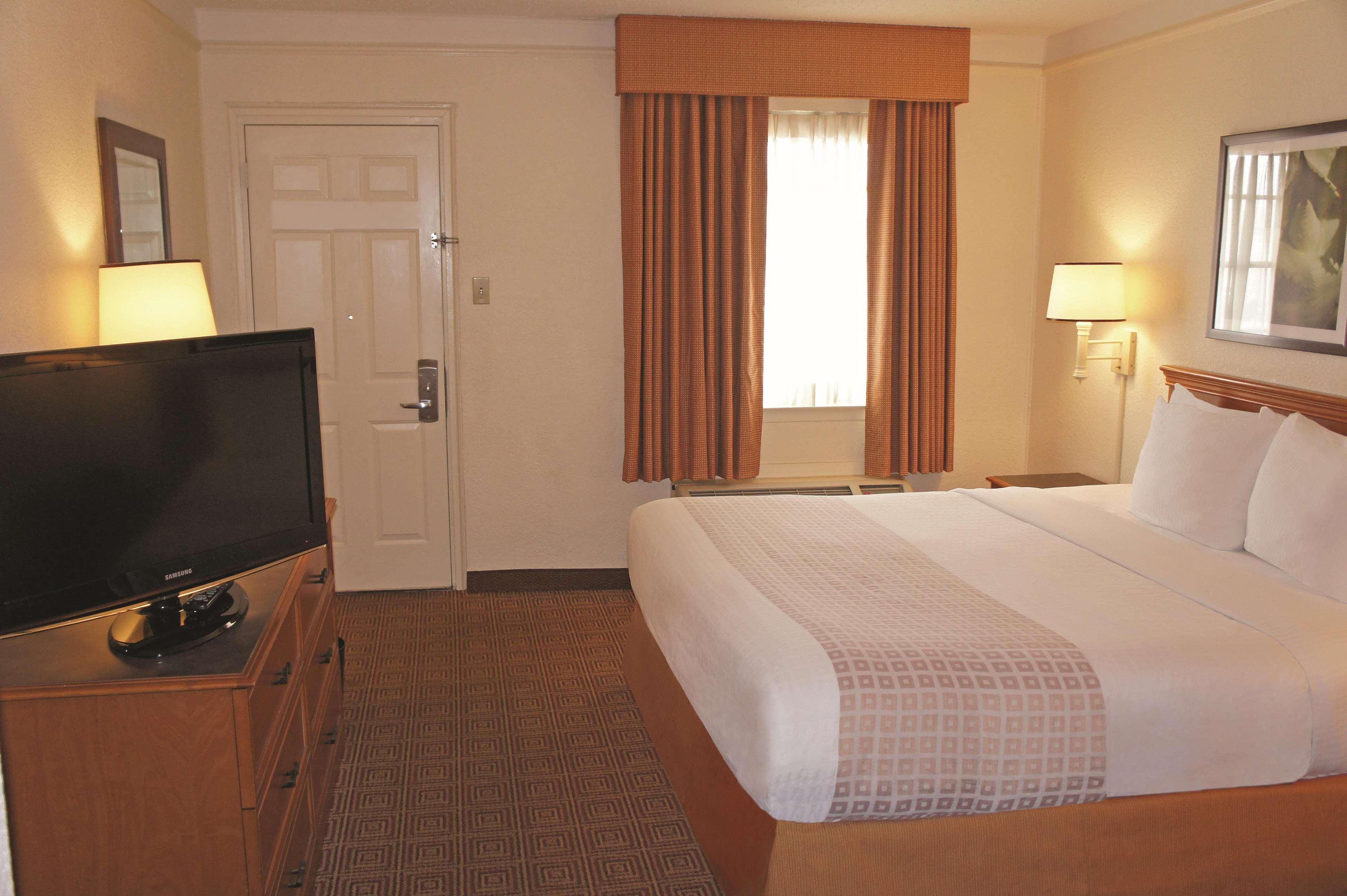Baymont By Wyndham San Antonio South Park Hotel Luaran gambar